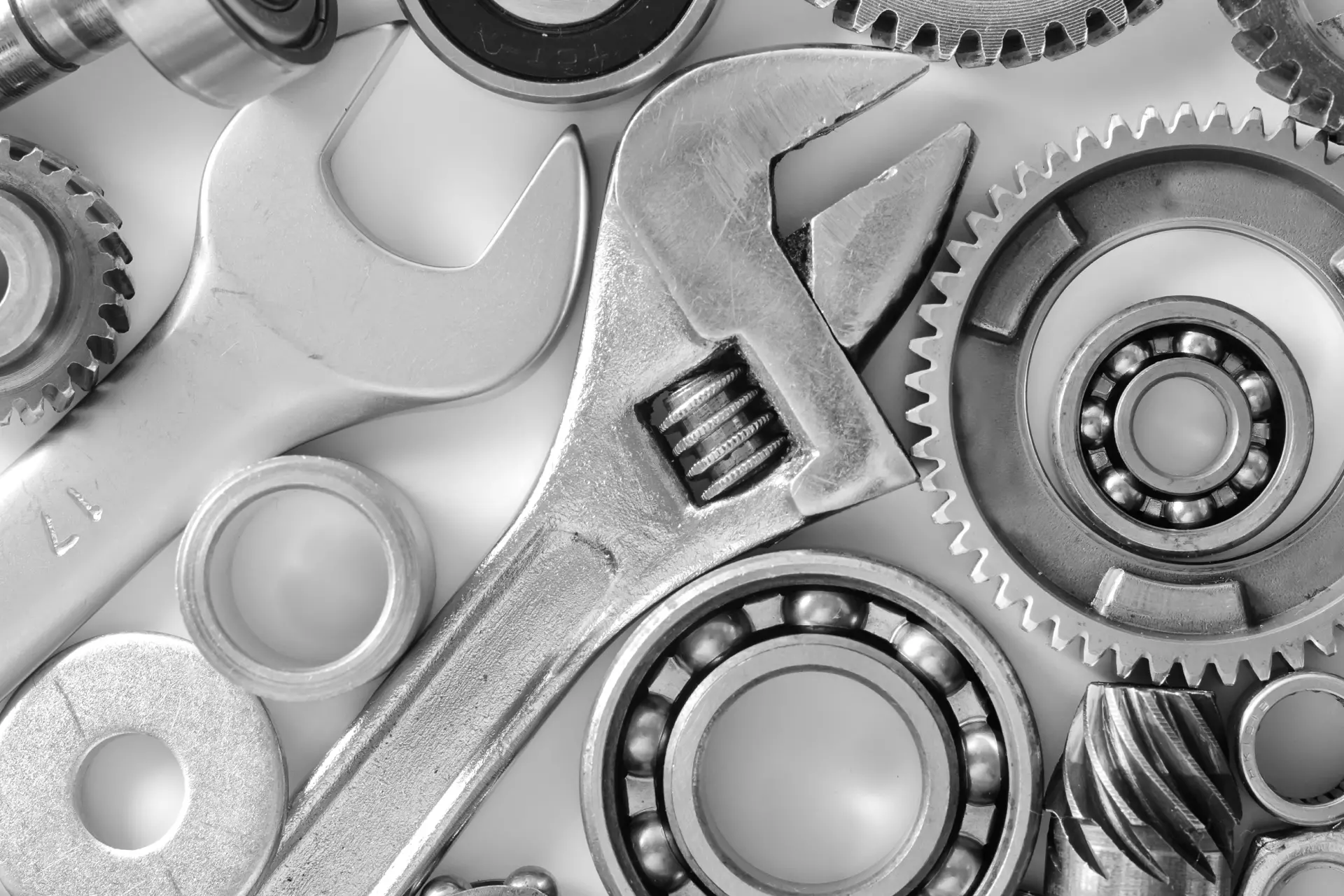 SERVICE-OUTILS-ACCESSOIRES